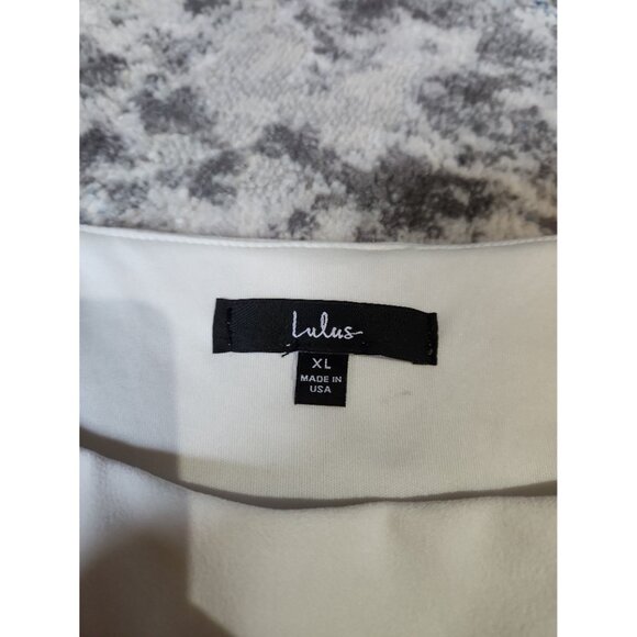 Lulu's Women's Size XL White Crop Top‎ - Picture 2 of 3